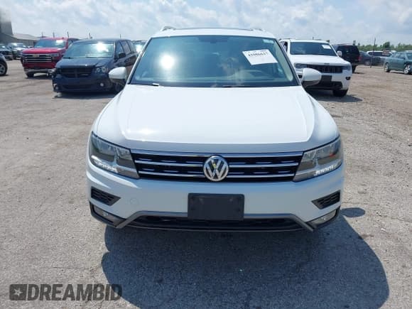 ✅ 2018 Volkswagen Tiguan SEL • VIN: 3VV2B7AX4JM204453 • Lot: 42986617. Listed on IAAI with 89,929 mi. Free auction sales archive from the USA and detailed vehicle history report at DreamBid. Image 12.
