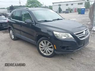 ✅ 2011 Volkswagen Tiguan S • VIN: WVGAV7AX1BW512369 • Lot: 42859666. Listed on IAAI with 182,593 mi. Free auction sales archive from the USA and detailed vehicle history report at DreamBid. Image 1.