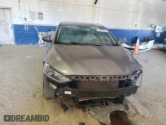 ✅ 2018 Hyundai Elantra SEL • VIN: 5NPD84LFXJH245510 • Lot: 70646935. Listed on Copart with 131,315 mi. Free auction sales archive from the USA and detailed vehicle history report at DreamBid. Image 5.