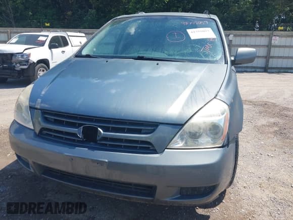 ✅ 2008 Kia Sedona LX • VIN: KNDMB233186266701 • Lot: 42755057. Listed on IAAI with 304,005 mi. Free auction sales archive from the USA and detailed vehicle history report at DreamBid. Image 6.