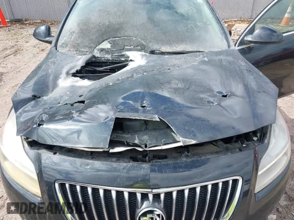 ✅ 2011 Buick Regal CXL Turbo TO2 • VIN: W04GW5EV6B1126739 • Lot: 41877921. Listed on IAAI with Not provided. Free auction sales archive from the USA and detailed vehicle history report at DreamBid. Image 6.