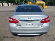 ✅ 2017 Nissan Altima SL • VIN: 1N4AL3APXHC210727 • Lot: 42578945. Listed on IAAI with 209,721 mi. Free auction sales archive from the USA and detailed vehicle history report at DreamBid. Image 16.