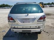 ✅ 2003 Lexus RX 300 • VIN: JTJGF10U130161304 • Lot: 65812505. Wystawiony na Copart z przebiegiem 248 825 mil. Bezpłatny archiwum sprzedaży aukcyjnych z USA i szczegółowy raport historii pojazdu na DreamBid. Zdjęcie 6.