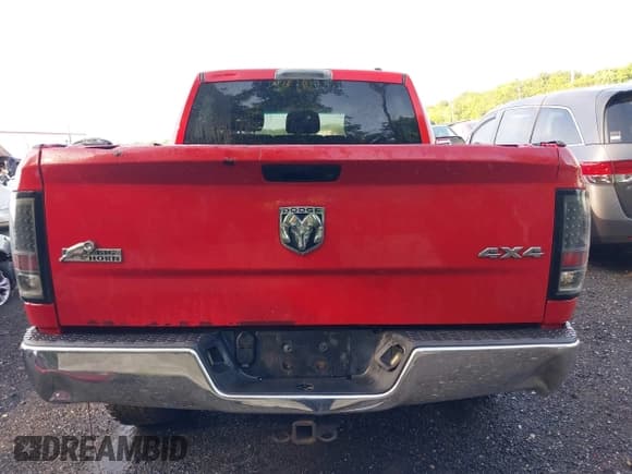 ✅ 2009 Dodge 1500 Laramie • VIN: 1D3HV13T59J525411 • Lot: 42803526. Wystawiony na IAAI z przebiegiem 195 240 mil. Bezpłatny archiwum sprzedaży aukcyjnych z USA i szczegółowy raport historii pojazdu na DreamBid. Zdjęcie 17.