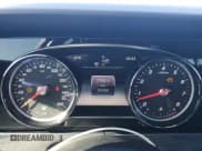 ✅ 2017 Mercedes-Benz E 300 Luxury • VIN: WDDZF4JB0HA083759 • Lot: 90949475. Wystawiony na Copart z przebiegiem 107 020 mil. Bezpłatny archiwum sprzedaży aukcyjnych z USA i szczegółowy raport historii pojazdu na DreamBid. Zdjęcie 9.