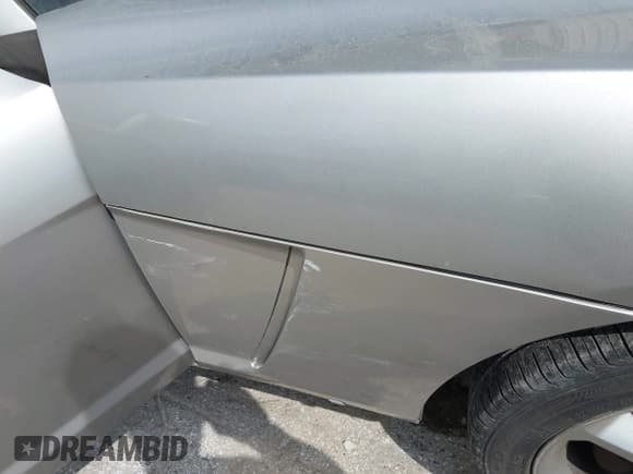 ✅ 2009 Saturn Sky • VIN: 1G8MC35B59Y100284 • Лот: 42260987. Опубликован ранее на IAAI с пробегом 86 049 миль. Бесплатный доступ к архиву аукционных продаж из США и подробный отчёт об истории автомобиля на DreamBid. Изображение 6.