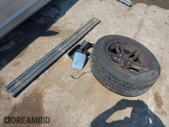 ✅ 2019 Ram 1500 Tradesman • VIN: 1C6RR6FG2KS704851 • Lot: 42886893. Listed on IAAI with 68,666 mi. Free auction sales archive from the USA and detailed vehicle history report at DreamBid. Image 12.