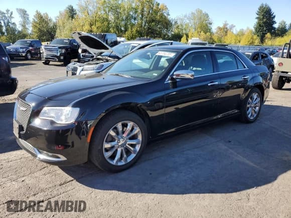 ✅ 2019 Chrysler 300 Limited • VIN: 2C3CCAKGXKH528765 • Lot: 85704735. Listed on Copart with 54,224 mi. Free auction sales archive from the USA and detailed vehicle history report at DreamBid. Image 1.