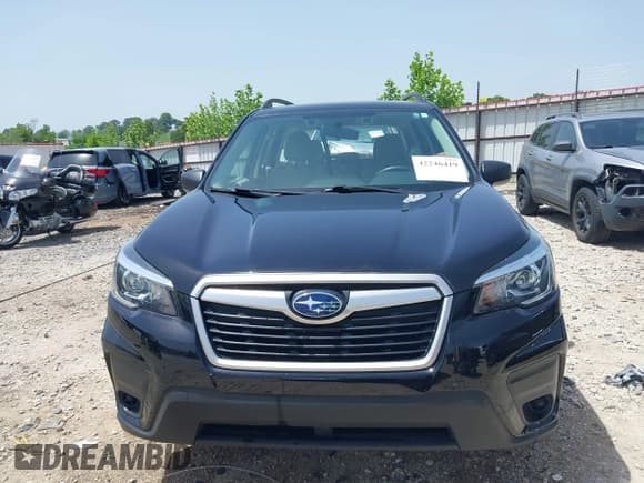 ✅ 2020 Subaru Forester • VIN: JF2SKADC7LH465766 • Lot: 42246419. Listed on IAAI with 56,783 mi. Free auction sales archive from the USA and detailed vehicle history report at DreamBid. Image 12.