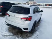 ✅ 2022 Mitsubishi Outlander Sport SE • VIN: JA4AJVAW4NU606364 • Lot: 71966612. Listed on Copart with 1,063 mi. Free auction sales archive from the USA and detailed vehicle history report at DreamBid. Image 3.