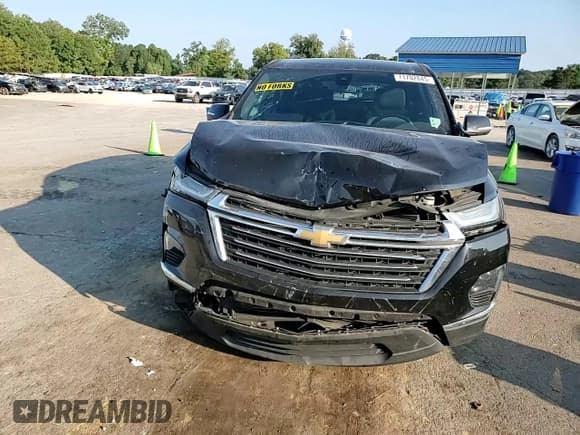 ✅ 2023 Chevrolet Traverse LT Cloth • VIN: 1GNERGKW3PJ127472 • Lot: 71702845. Wystawiony na Copart z przebiegiem 76 042 mil. Bezpłatny archiwum sprzedaży aukcyjnych z USA i szczegółowy raport historii pojazdu na DreamBid. Zdjęcie 14.