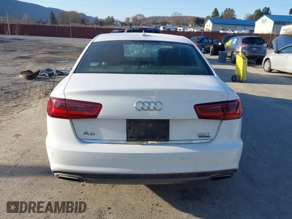 ✅ 2016 Audi A6 Prestige • VIN: WAUHGAFC2GN003319 • Lot: 41758455. Wystawiony na IAAI z przebiegiem 162 061 mil. Bezpłatny archiwum sprzedaży aukcyjnych z USA i szczegółowy raport historii pojazdu na DreamBid. Zdjęcie 17.