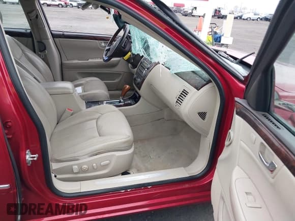 ✅ 2008 Cadillac DTS 1SC • VIN: 1G6KD57Y78U190232 • Lot: 41502050. Listed on IAAI with 129,804 mi. Free auction sales archive from the USA and detailed vehicle history report at DreamBid. Image 5.