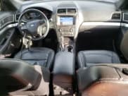 ✅ 2017 Ford Explorer XLT • VIN: 1FM5K7D84HGD62310 • Лот: 92984845. Опубликован ранее на Copart с пробегом 187 443 миль. Бесплатный доступ к архиву аукционных продаж из США и подробный отчёт об истории автомобиля на DreamBid. Изображение 8.