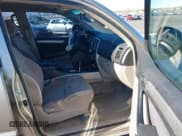 ✅ 2004 Toyota 4Runner SR5 Sport • VIN: JTEBU14R740054585 • Лот: 43833736. Опубликован ранее на IAAI с пробегом 143 108 миль. Бесплатный доступ к архиву аукционных продаж из США и подробный отчёт об истории автомобиля на DreamBid. Изображение 5.