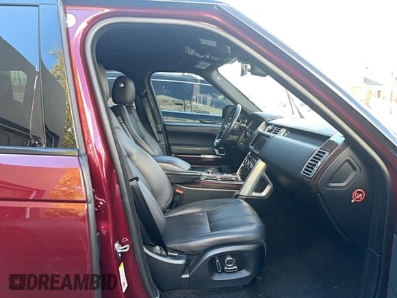 ✅ 2017 Land Rover Range Rover HSE • VIN: SALGS2FV1HA358505 • Лот: 90670275. Опубликован ранее на Copart с пробегом 121 681 миль. Бесплатный доступ к архиву аукционных продаж из США и подробный отчёт об истории автомобиля на DreamBid. Изображение 5.