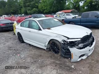 ✅ 2018 BMW 5 Series 540i • VIN: WBAJE5C50JWA93532 • Lot: 42424840. Wystawiony na IAAI z przebiegiem 43 626 mil. Bezpłatny archiwum sprzedaży aukcyjnych z USA i szczegółowy raport historii pojazdu na DreamBid. Zdjęcie 1.
