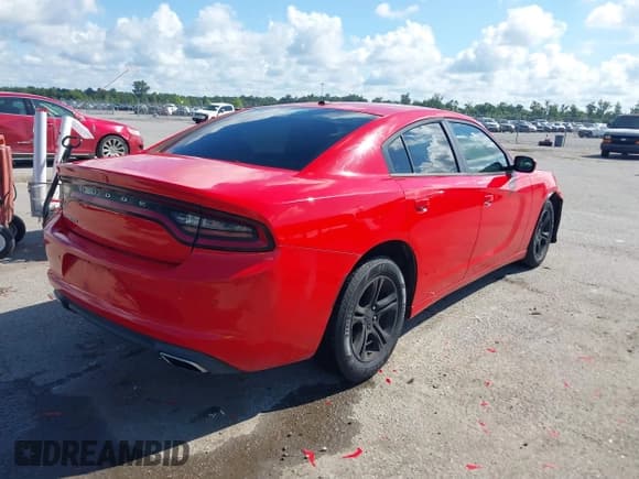 ✅ 2018 Dodge Charger SXT • VIN: 2C3CDXBG6JH169946 • Лот: 42981195. Опубликован ранее на IAAI с пробегом 97 058 миль. Бесплатный доступ к архиву аукционных продаж из США и подробный отчёт об истории автомобиля на DreamBid. Изображение 4.