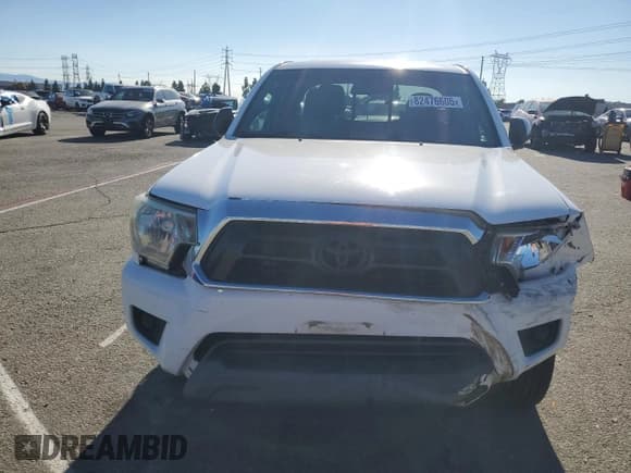 ✅ 2014 Toyota Tacoma • VIN: 5TFTX4CN2EX041705 • Лот: 82476605. Опубликован ранее на Copart с пробегом 147 304 миль. Бесплатный доступ к архиву аукционных продаж из США и подробный отчёт об истории автомобиля на DreamBid. Изображение 5.