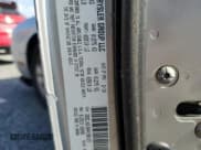 ✅ 2010 Dodge Challenger SE • VIN: 2B3CJ4DV6AH190103 • Lot: 44351415. Wystawiony na Copart z przebiegiem Nie podano. Bezpłatny archiwum sprzedaży aukcyjnych z USA i szczegółowy raport historii pojazdu na DreamBid. Zdjęcie 12.