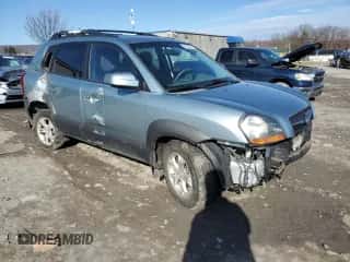 2009 Hyundai Tucson SE z VIN KM8JN72D79U944023, wystawiony jako Copart lot #81050954 z przebiegiem 115 542 mil mil oraz Szkoda całkowita • Salvage title. Historia ofert i sprzedaży dostępna na DreamBid. Obrazek 4.