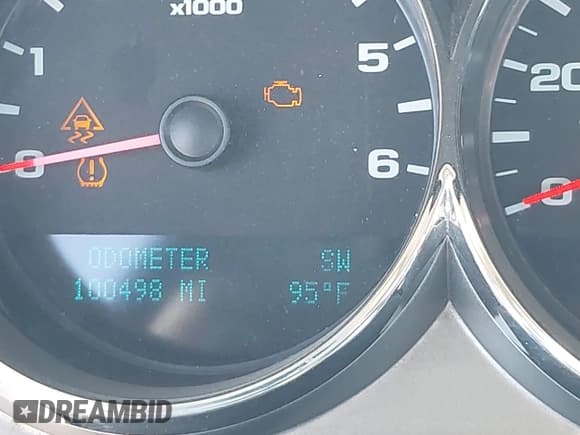 ✅ 2010 Chevrolet Silverado 1500 LT • VIN: 1GCPCSE02AZ276445 • Lot: 42685321. Listed on IAAI with 100,498 mi. Free auction sales archive from the USA and detailed vehicle history report at DreamBid. Image 14.