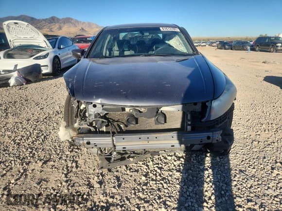 ✅ 2010 Honda Accord LX-P • VIN: 1HGCP2F42AA156892 • Lot: 81613105. Listed on Copart with 140,568 mi. Free auction sales archive from the USA and detailed vehicle history report at DreamBid. Image 5.