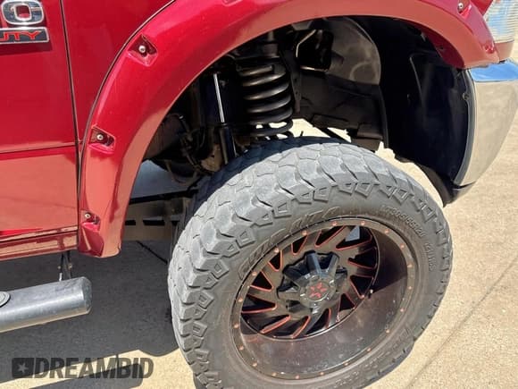 ✅ 2015 Ram 2500 Tradesman • VIN: 3C6UR5CL1FG628381 • Lot: 65833205. Wystawiony na Copart z przebiegiem 302 025 mil. Bezpłatny archiwum sprzedaży aukcyjnych z USA i szczegółowy raport historii pojazdu na DreamBid. Zdjęcie 12.