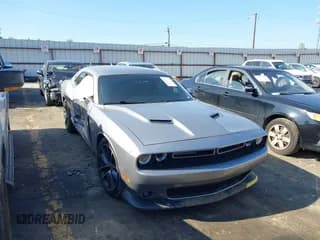 ✅ 2018 Dodge Challenger R/T Scat Pack • VIN: 2C3CDZFJ2JH255241 • Лот: 42017986. Опубликован ранее на IAAI с пробегом 30 608 миль. Бесплатный доступ к архиву аукционных продаж из США и подробный отчёт об истории автомобиля на DreamBid. Изображение 1.