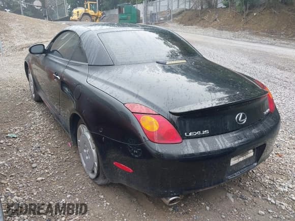 ✅ 2003 Lexus SC 430 • VIN: JTHFN48Y230042315 • Lot: 42851624. Listed on IAAI with 160,956 mi. Free auction sales archive from the USA and detailed vehicle history report at DreamBid. Image 3.