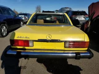 ✅ 1981 Mercedes-Benz 380 SL • VIN: WDBBA45A2BB001364 • Лот: 88170215. Опубликован ранее на Copart с пробегом 151 239 миль. Бесплатный доступ к архиву аукционных продаж из США и подробный отчёт об истории автомобиля на DreamBid. Изображение 6.