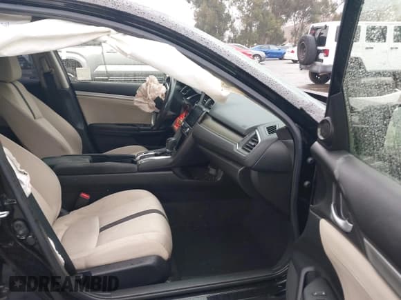 ✅ 2018 Honda Civic EX-T • VIN: JHMFC1F30JX028784 • Lot: 43709664. Listed on IAAI with 117,072 mi. Free auction sales archive from the USA and detailed vehicle history report at DreamBid. Image 5.