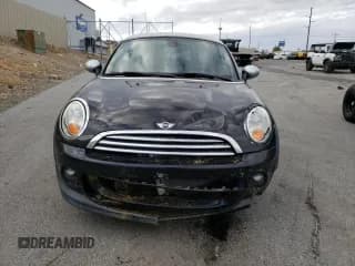 ✅ 2012 MINI Coupe • VIN: WMWSX1C58CT300340 • Lot: 42259775. Listed on Copart with 67,085 mi. Free auction sales archive from the USA and detailed vehicle history report at DreamBid. Image 5.