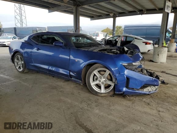 ✅ 2020 Chevrolet Camaro 1LT • VIN: 1G1FB1RS8L0145461 • Lot: 52047185. Listed on Copart with 58,609 mi. Free auction sales archive from the USA and detailed vehicle history report at DreamBid. Image 4.