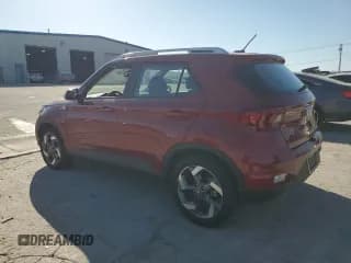 ✅ 2024 Hyundai Venue SEL • VIN: KMHRC8A32RU300727 • Lot: 73890674. Wystawiony na Copart z przebiegiem 6 869 mil. Bezpłatny archiwum sprzedaży aukcyjnych z USA i szczegółowy raport historii pojazdu na DreamBid. Zdjęcie 2.