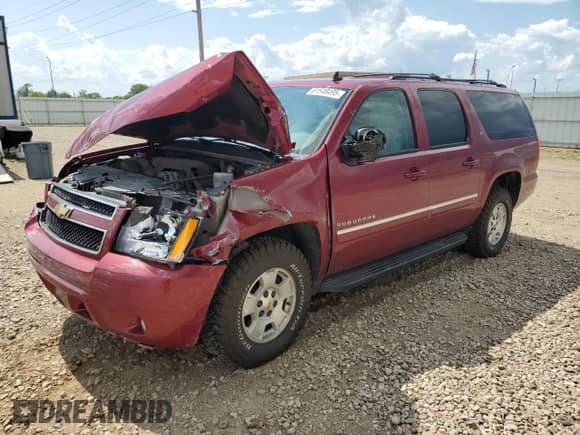 2010 Chevrolet Suburban LT z VIN 1GNUKJE30AR244983, wystawiony jako Copart lot #61648495 z przebiegiem 154 958 mil mil oraz Szkoda całkowita • Salvage title. Historia ofert i sprzedaży dostępna na DreamBid. Obrazek 1.