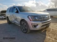 ✅ 2019 Ford Expedition Limited • VIN: 1FMJU1KT0KEA11135 • Lot: 93454185. Wystawiony na Copart z przebiegiem 71 104 mil. Bezpłatny archiwum sprzedaży aukcyjnych z USA i szczegółowy raport historii pojazdu na DreamBid. Zdjęcie 4.