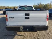 ✅ 2013 Ford F-150 XL • VIN: 1FTMF1CM8DKD91686 • Lot: 82758115. Wystawiony na Copart z przebiegiem 162 676 mil. Bezpłatny archiwum sprzedaży aukcyjnych z USA i szczegółowy raport historii pojazdu na DreamBid. Zdjęcie 6.