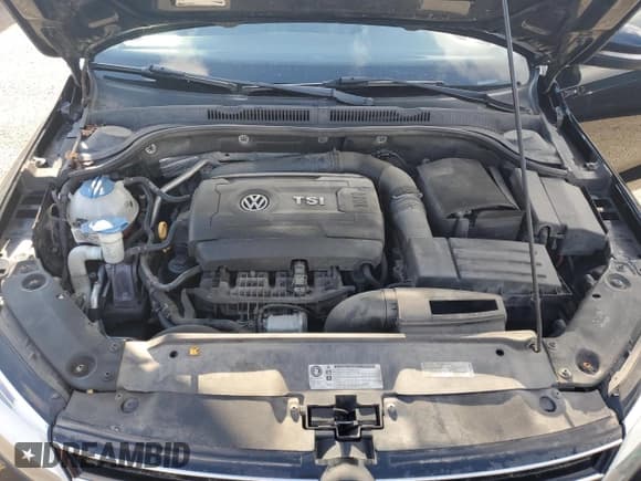 ✅ 2015 Volkswagen Jetta SE • VIN: 3VWD07AJ6FM299630 • Лот: 53121145. Опубликован ранее на Copart с пробегом 121 417 миль. Бесплатный доступ к архиву аукционных продаж из США и подробный отчёт об истории автомобиля на DreamBid. Изображение 11.