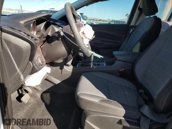 ✅ 2018 Ford Escape S • VIN: 1FMCU0F71JUC36118 • Lot: 90344805. Listed on Copart with 36,738 mi. Free auction sales archive from the USA and detailed vehicle history report at DreamBid. Image 7.