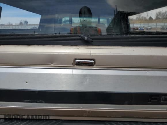 ✅ 1992 Ford F-150 S • VIN: 1FTEX15Y0NKB12878 • Lot: 49267145. Listed on Copart with 238,017 mi. Free auction sales archive from the USA and detailed vehicle history report at DreamBid. Image 10.