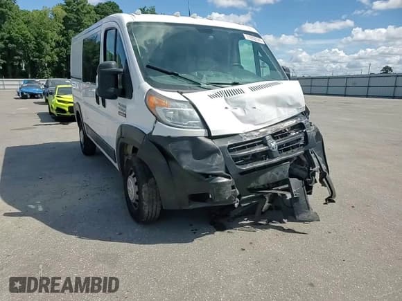 ✅ 2017 Ram ProMaster Cargo • VIN: 3C6TRVAG8HE545059 • Lot: 90236665. Wystawiony na Copart z przebiegiem Nie podano. Bezpłatny archiwum sprzedaży aukcyjnych z USA i szczegółowy raport historii pojazdu na DreamBid. Zdjęcie 14.