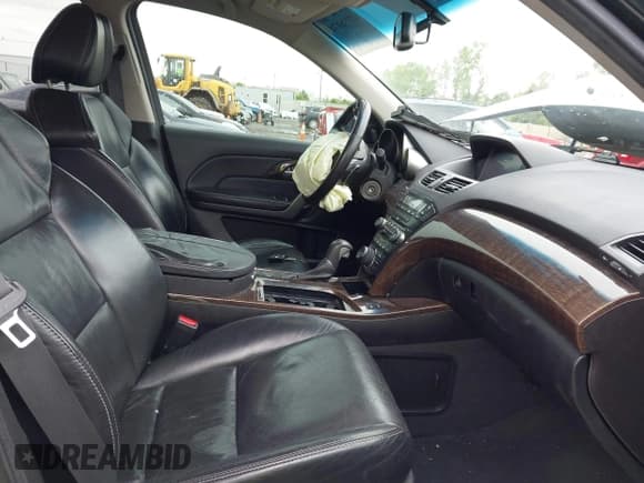 ✅ 2011 Acura MDX Advance • VIN: 2HNYD2H71BH506434 • Lot: 42196174. Wystawiony na IAAI z przebiegiem 219 382 mil. Bezpłatny archiwum sprzedaży aukcyjnych z USA i szczegółowy raport historii pojazdu na DreamBid. Zdjęcie 5.