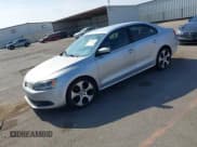 ✅ 2011 Volkswagen Jetta SE • VIN: 3VWDZ7AJ6BM340290 • Lot: 43608707. Listed on IAAI with 184,152 mi. Free auction sales archive from the USA and detailed vehicle history report at DreamBid. Image 2.