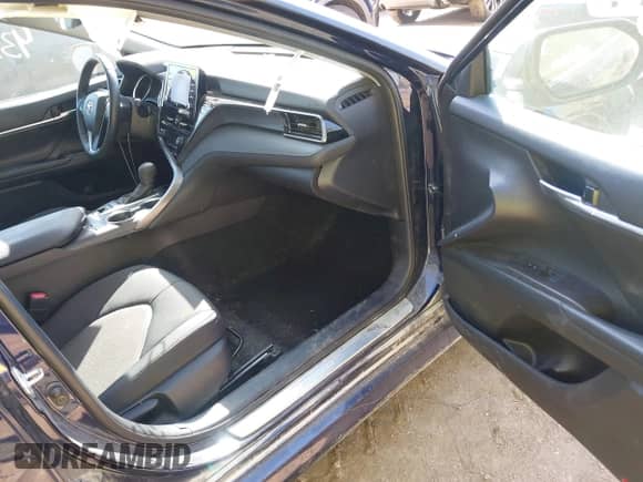 2022 Toyota Camry Hybrid LE с VIN 4T1C31AK2NU043017, выставлен на аукционе IAAI как лот 43309706 с пробегом 47 395 миль миль и . История ставок и продаж доступна на DreamBid. Изображение 5.