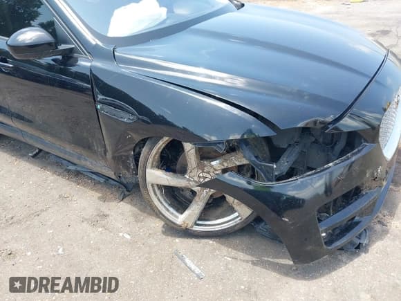 ✅ 2017 Jaguar F-Pace 35t Premium • VIN: SADCJ2BV3HA061593 • Лот: 42659415. Опубликован ранее на IAAI с пробегом 104 771 миль. Бесплатный доступ к архиву аукционных продаж из США и подробный отчёт об истории автомобиля на DreamBid. Изображение 6.