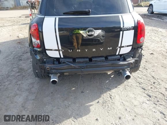 ✅ 2016 MINI Countryman S • VIN: WMWZC5C59GWU03126 • Lot: 43578536. Listed on IAAI with 85,499 mi. Free auction sales archive from the USA and detailed vehicle history report at DreamBid. Image 6.