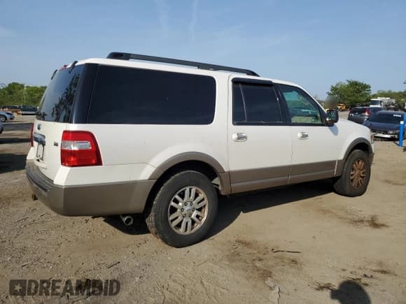 ✅ 2012 Ford Expedition Max King Ranch • VIN: 1FMJK1J54CEF14466 • Lot: 55008205. Listed on Copart with 221,426 mi. Free auction sales archive from the USA and detailed vehicle history report at DreamBid. Image 3.
