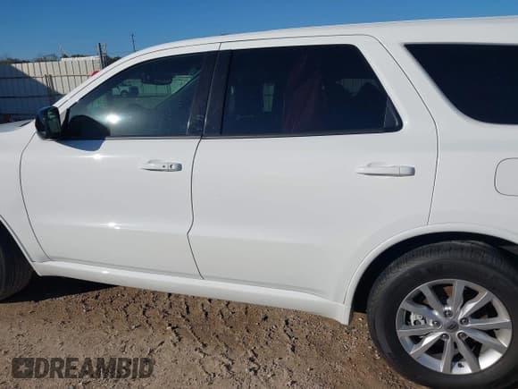 ✅ 2025 Dodge Durango GT • VIN: 1C4RDHDG4SC501380 • Lot: 41187063. Listed on IAAI with 1,377 mi. Free auction sales archive from the USA and detailed vehicle history report at DreamBid. Image 15.