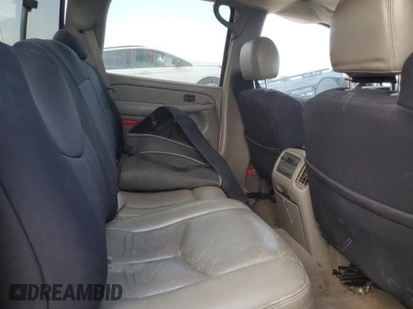 ✅ 2006 Chevrolet Silverado 1500 LT1 • VIN: 2GCEK13Z161267757 • Lot: 82631755. Listed on Copart with 376,704 mi. Free auction sales archive from the USA and detailed vehicle history report at DreamBid. Image 10.